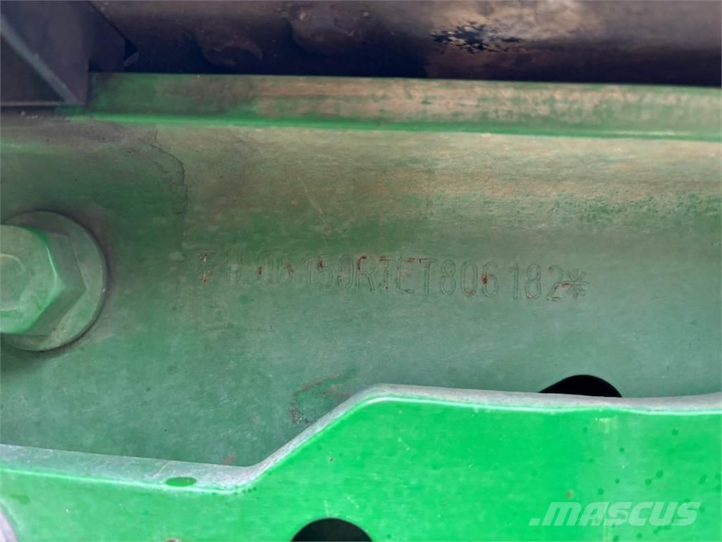 John Deere 6150R Traktorit