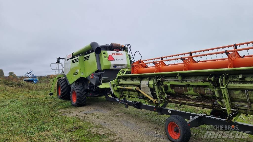 CLAAS Lexion 670 Leikkuupuimurit