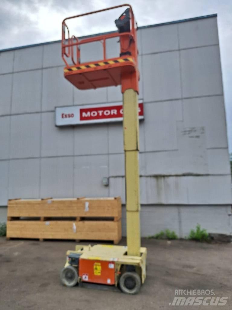 JLG 1230 ES Saksilavat