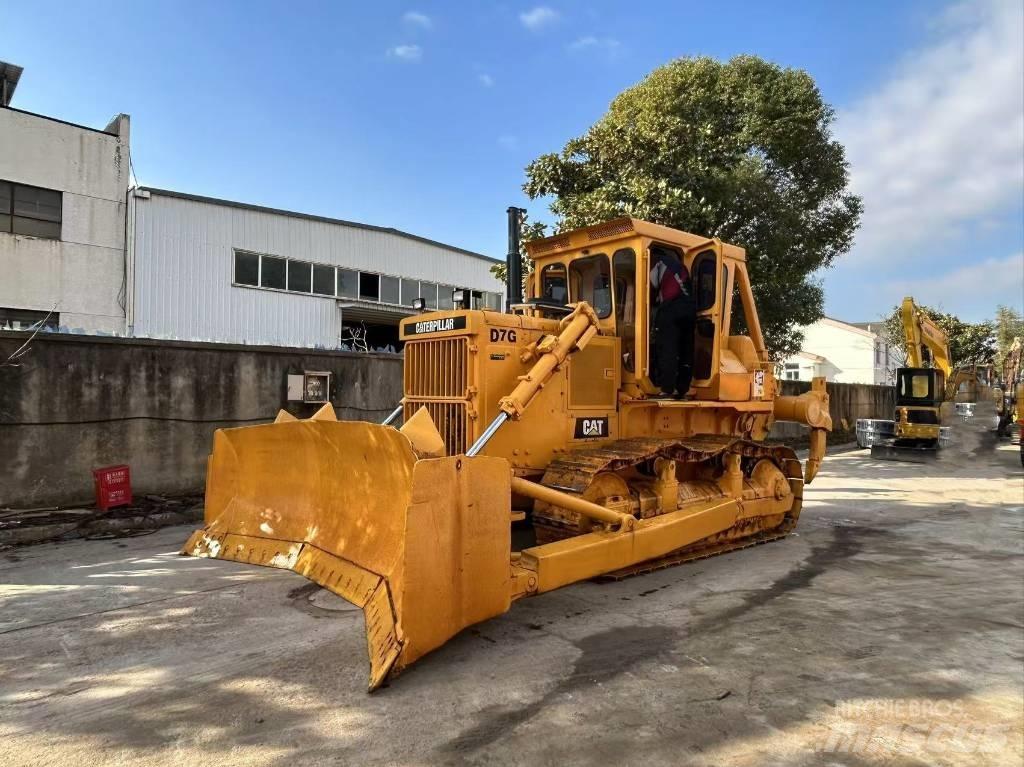 CAT D 7 G Telaketjupuskutraktorit