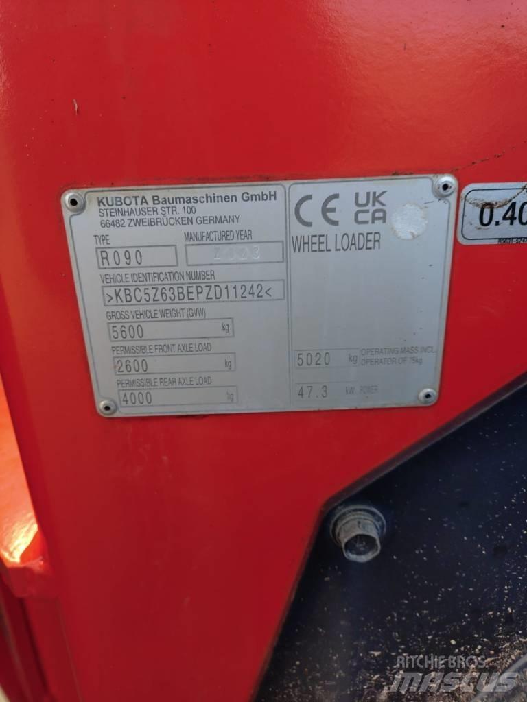 Kubota R 082 Pyöräkuormaajat
