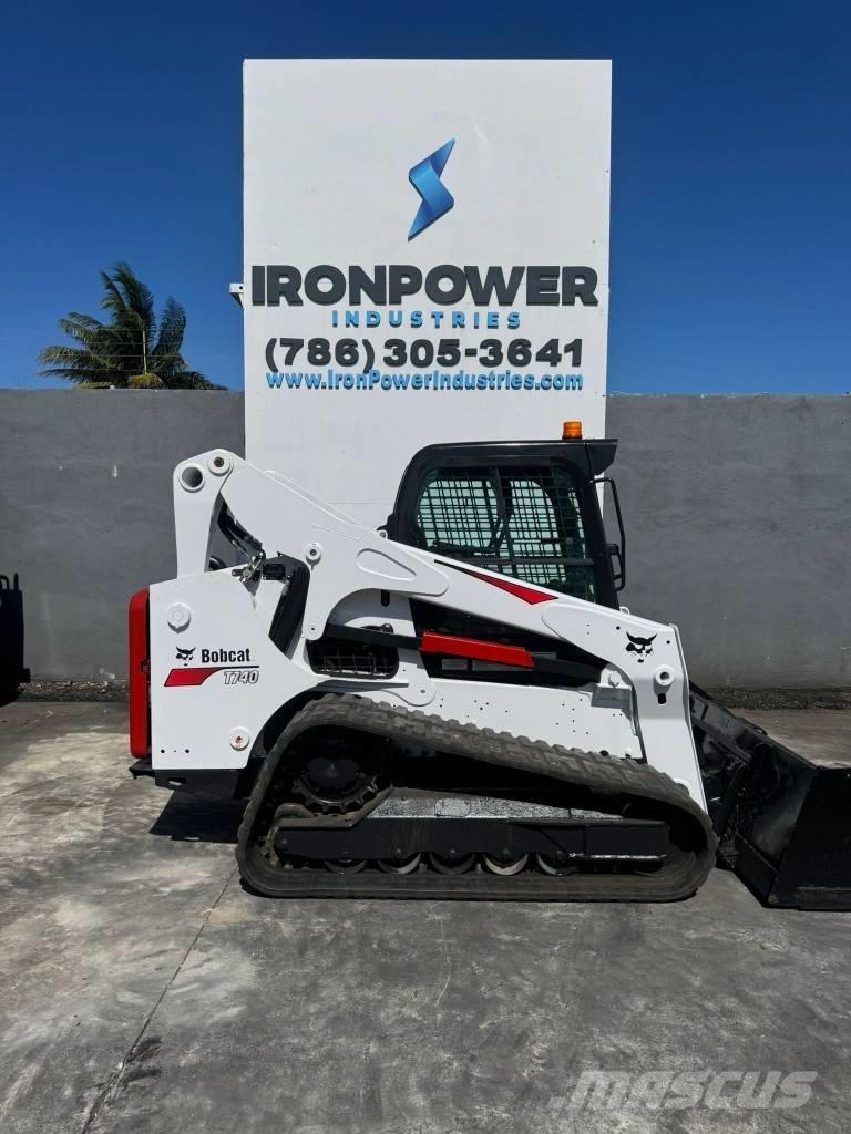 Bobcat T 740 Liukuohjatut kuormaajat
