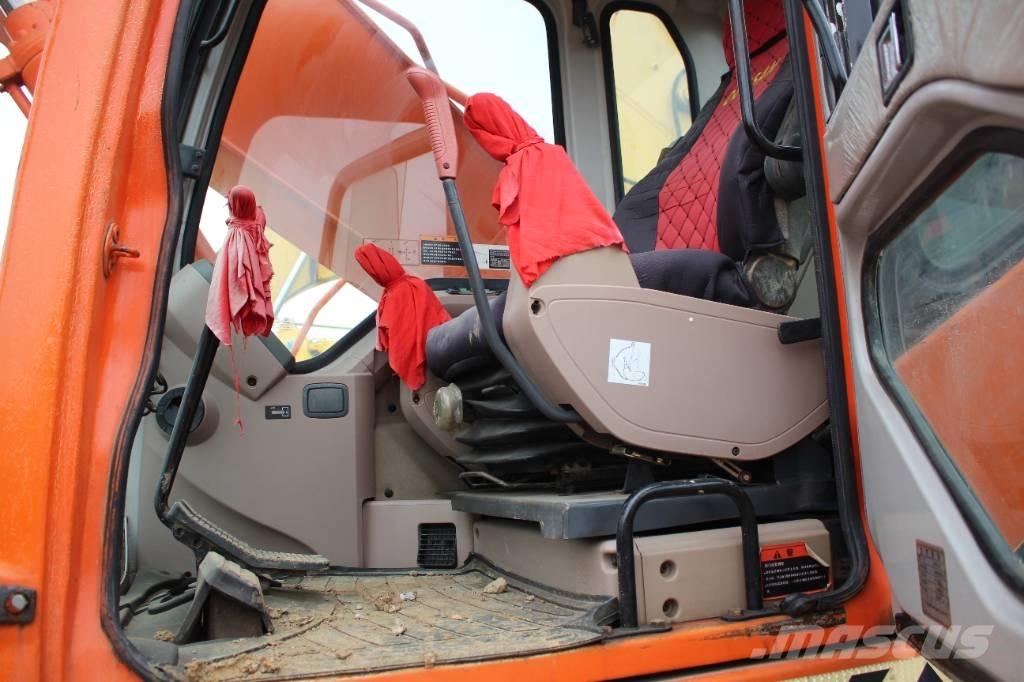 Doosan 220 LC-7 Telakaivukoneet