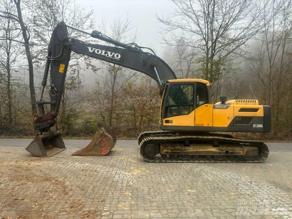 Volvo EC 220 DL Telakaivukoneet