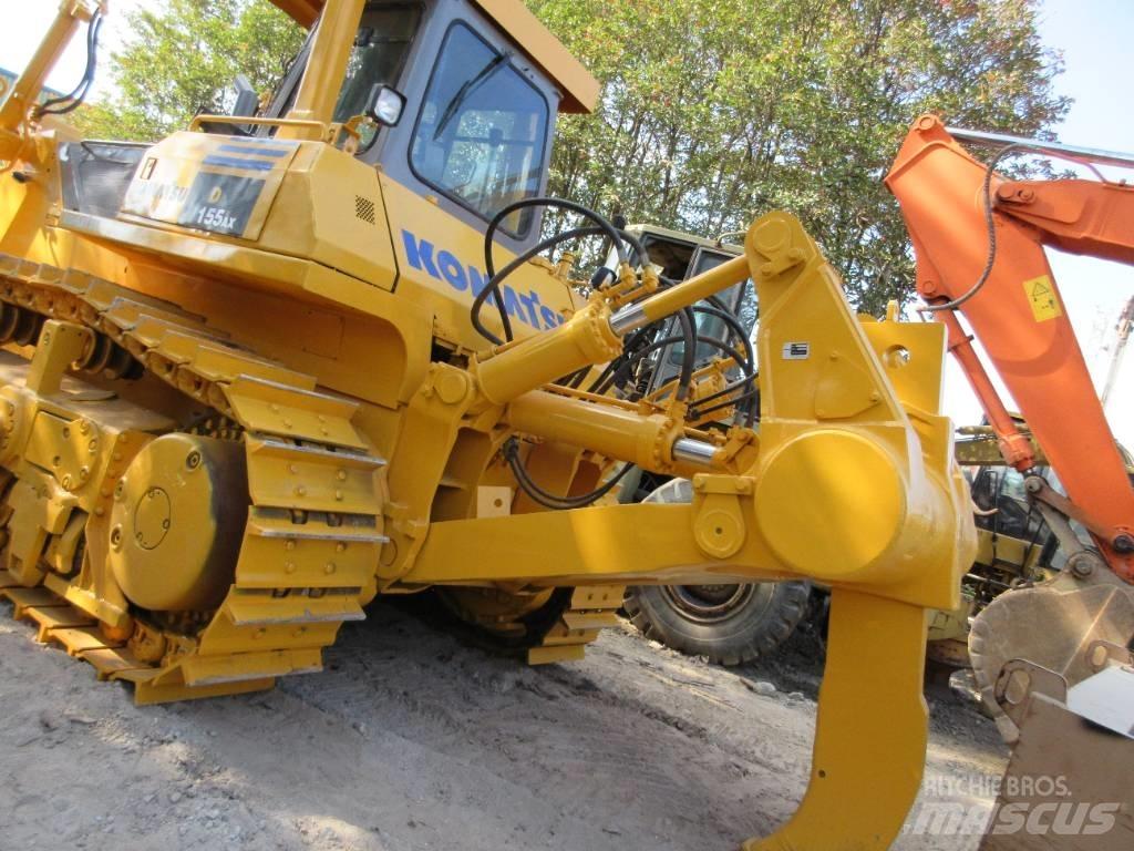 Komatsu D 155A Telaketjupuskutraktorit