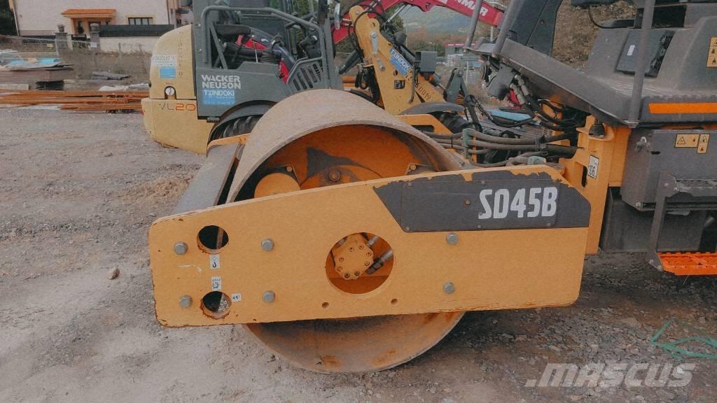 Volvo SD 45 B Yksivalssijyrät