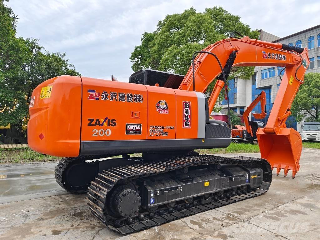 Hitachi ZX 200 Telakaivukoneet