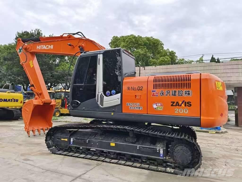 Hitachi ZX 200 Telakaivukoneet
