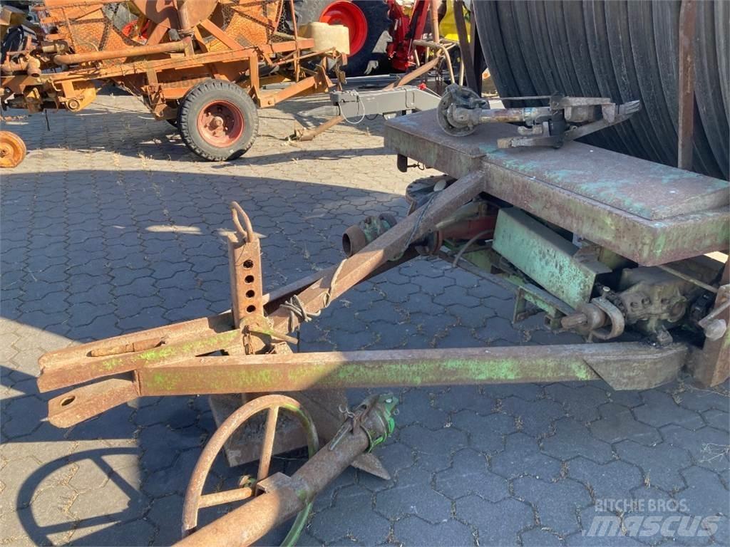  DEIERLING 2 Sadetus- ja kastelulaitteet