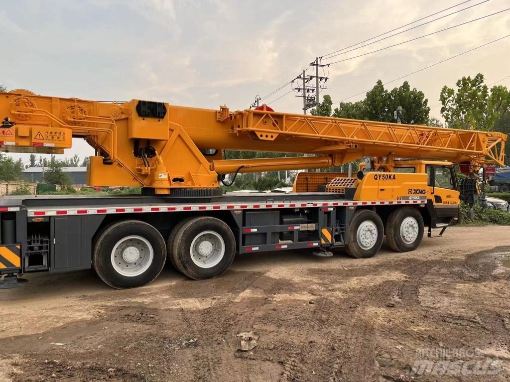 XCMG QY50KA Mobiilinosturit