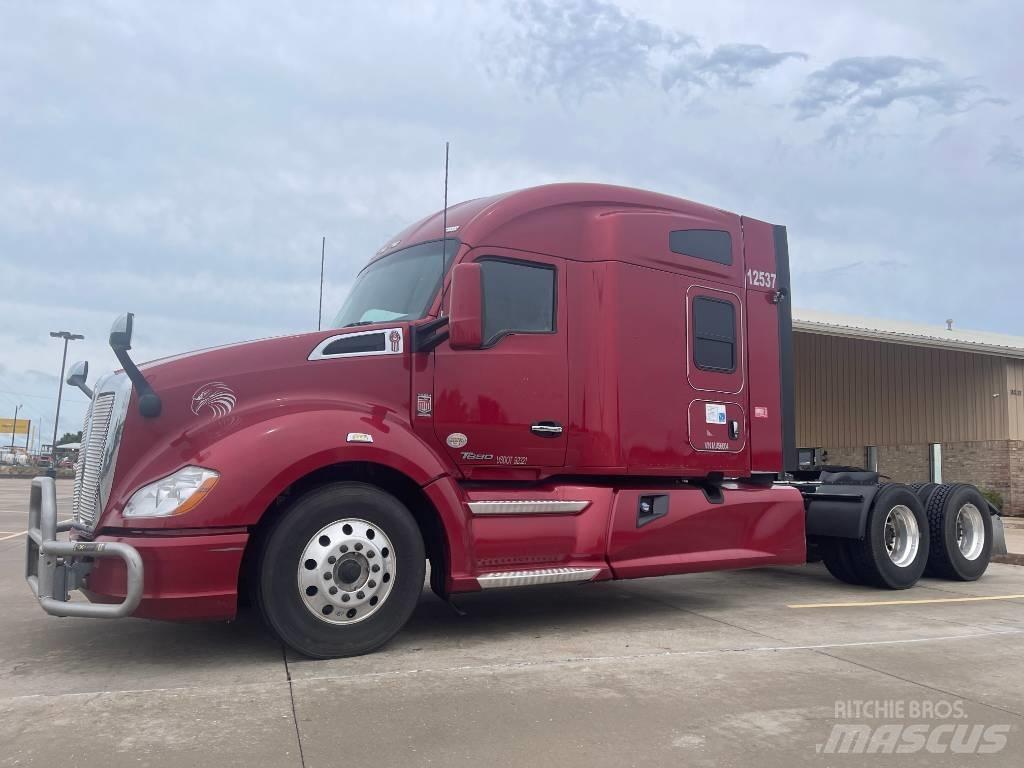 Kenworth T 680 Vetopöytäautot