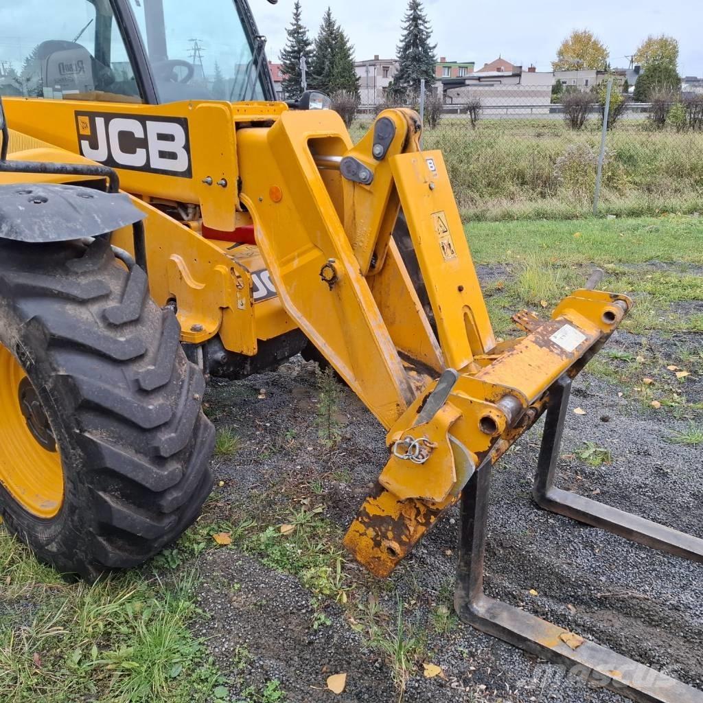 JCB 531-70 Kurottajat
