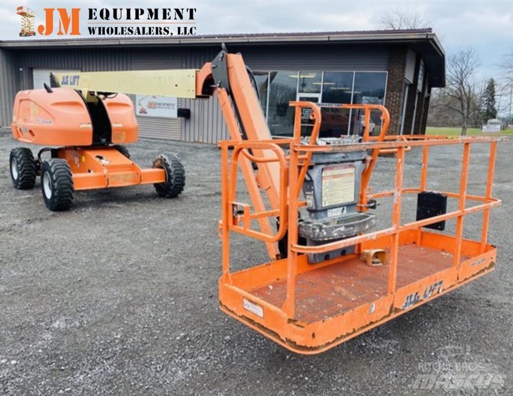 JLG 460 SJ Teleskooppipuominostimet