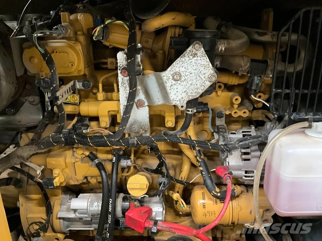 CAT 308 CR Midikaivukoneet 7t - 12t