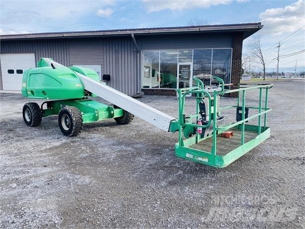JLG 400 S Teleskooppipuominostimet