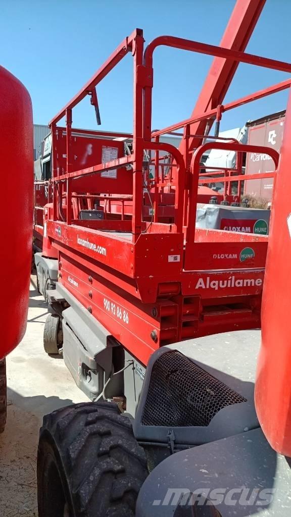 JLG 3246 ES Saksilavat