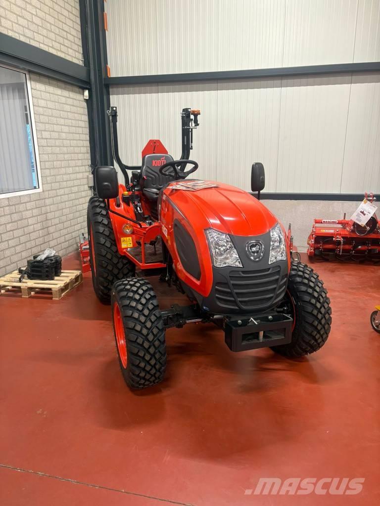 Kioti ck4030hst Traktorit