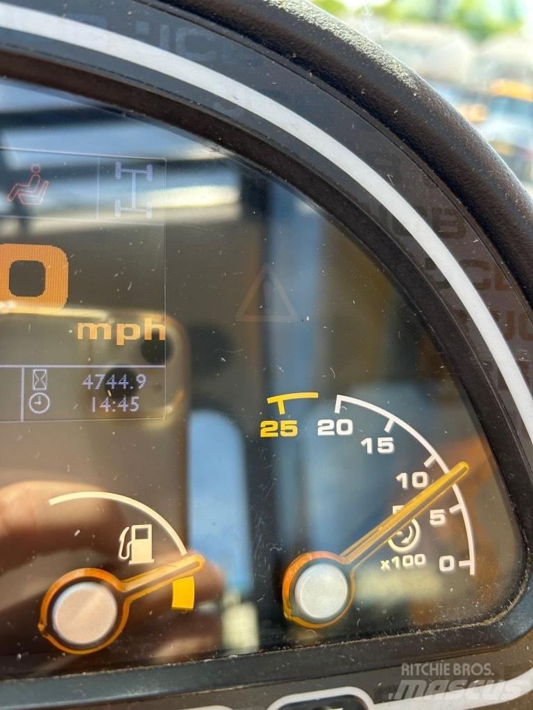 JCB 540-140 Sway / AC Kurottajat