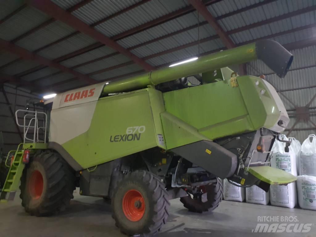CLAAS Lexion 670 Leikkuupuimurit
