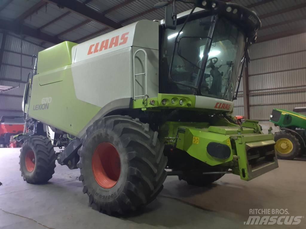 CLAAS Lexion 670 Leikkuupuimurit