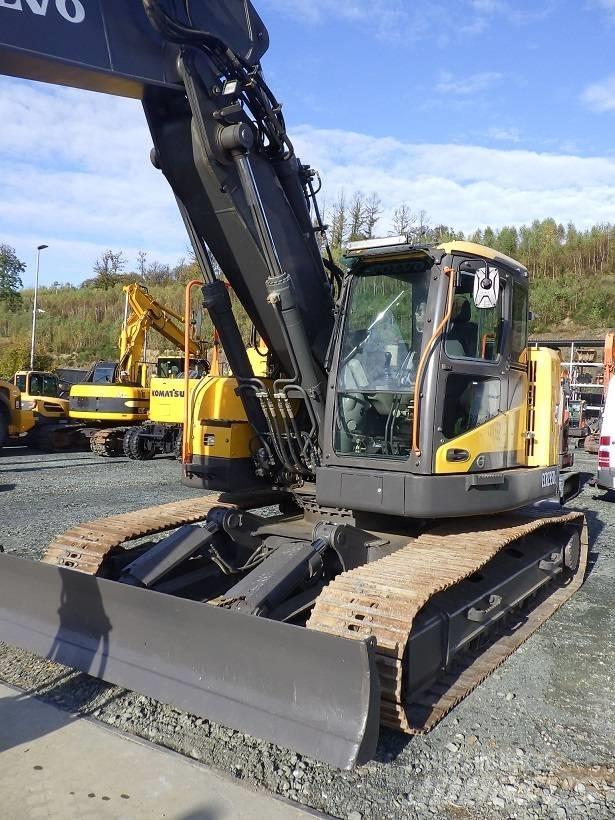 Volvo ECR 235 D Telakaivukoneet