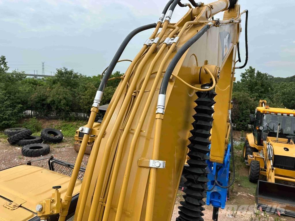 CAT 320 C L Telakaivukoneet