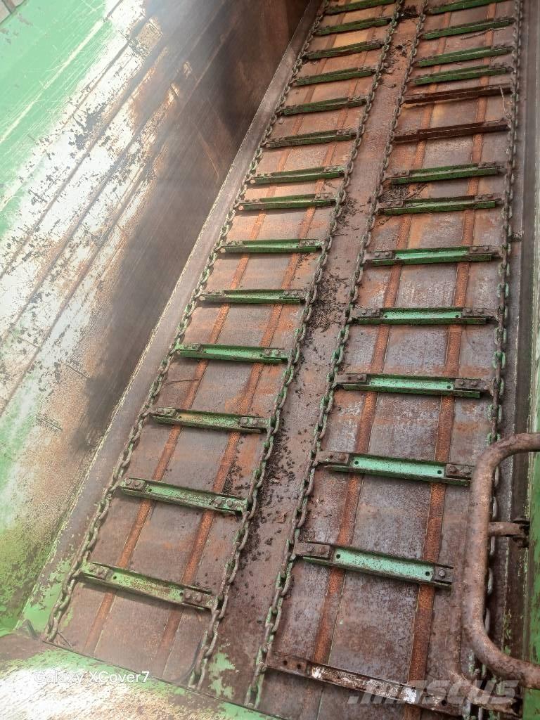 Pronar NV161/4 Kuivalannan levittimet