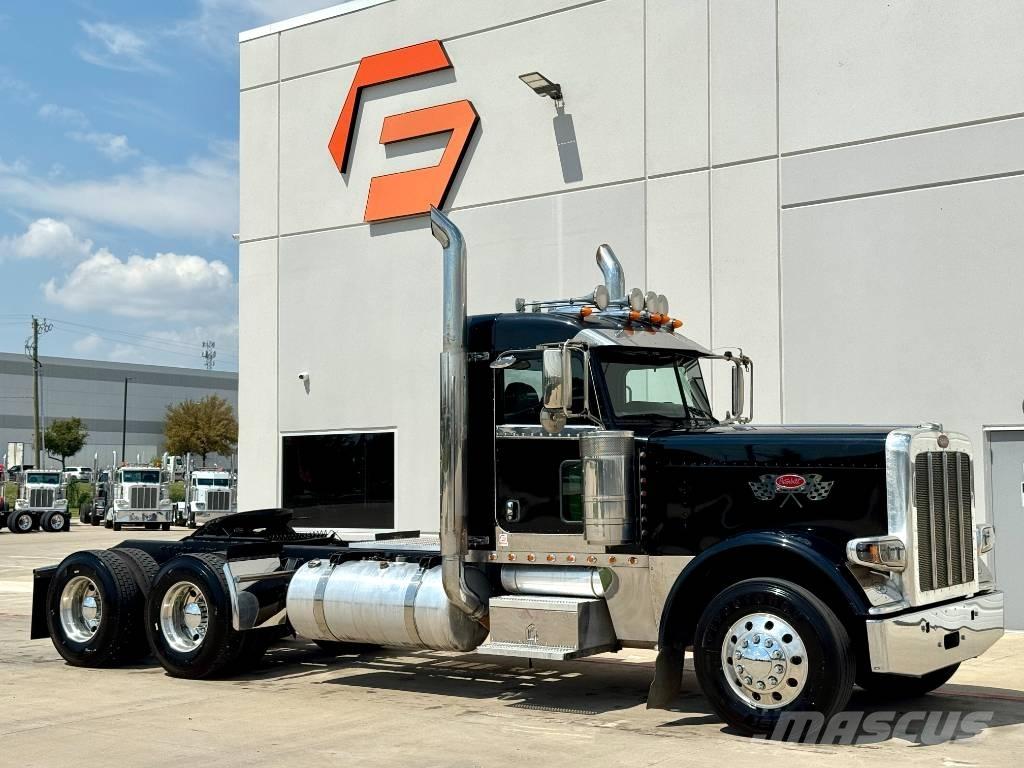Peterbilt 389 Vetopöytäautot