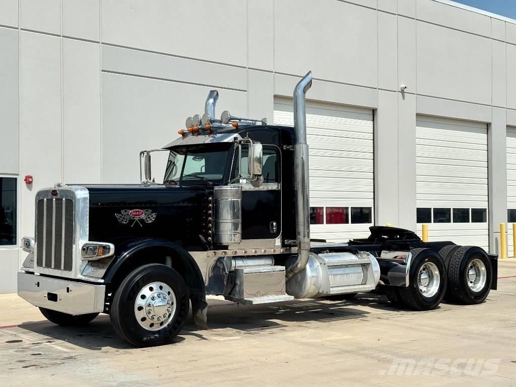 Peterbilt 389 Vetopöytäautot