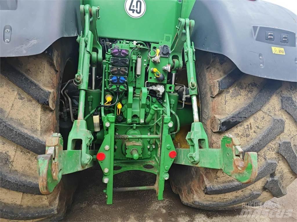 John Deere 8400R Traktorit
