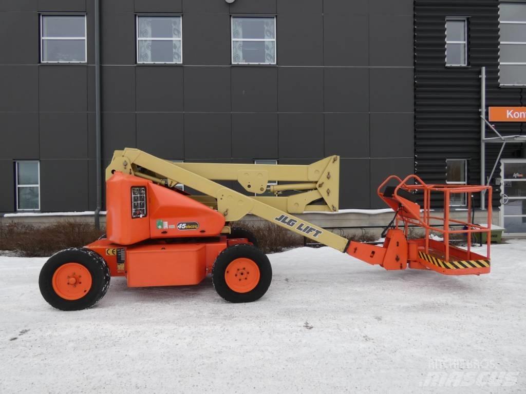JLG E 45E  Bomlift Kuukulkijat