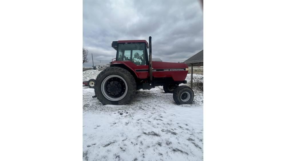 Case IH 7130 Traktorit