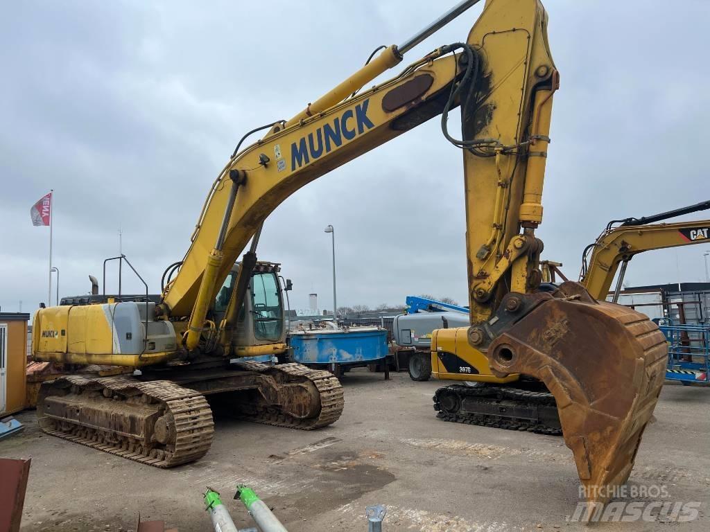 New Holland E 485 Telakaivukoneet