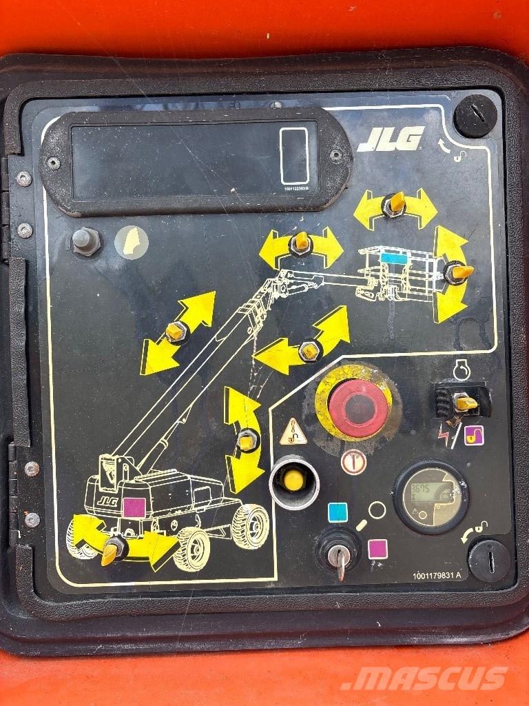 JLG 1200 SJP Teleskooppipuominostimet