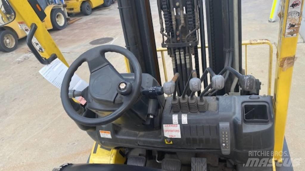 Hyster H2.5TX Nestekaasutrukit