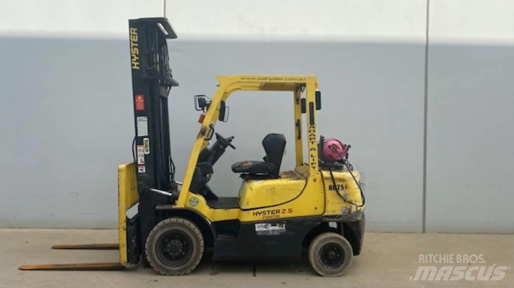 Hyster H2.5TX Nestekaasutrukit