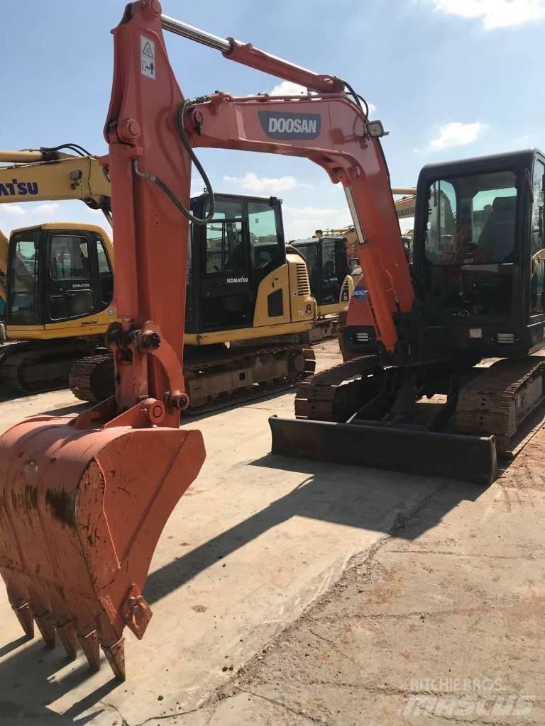 Doosan dx60 Telakaivukoneet