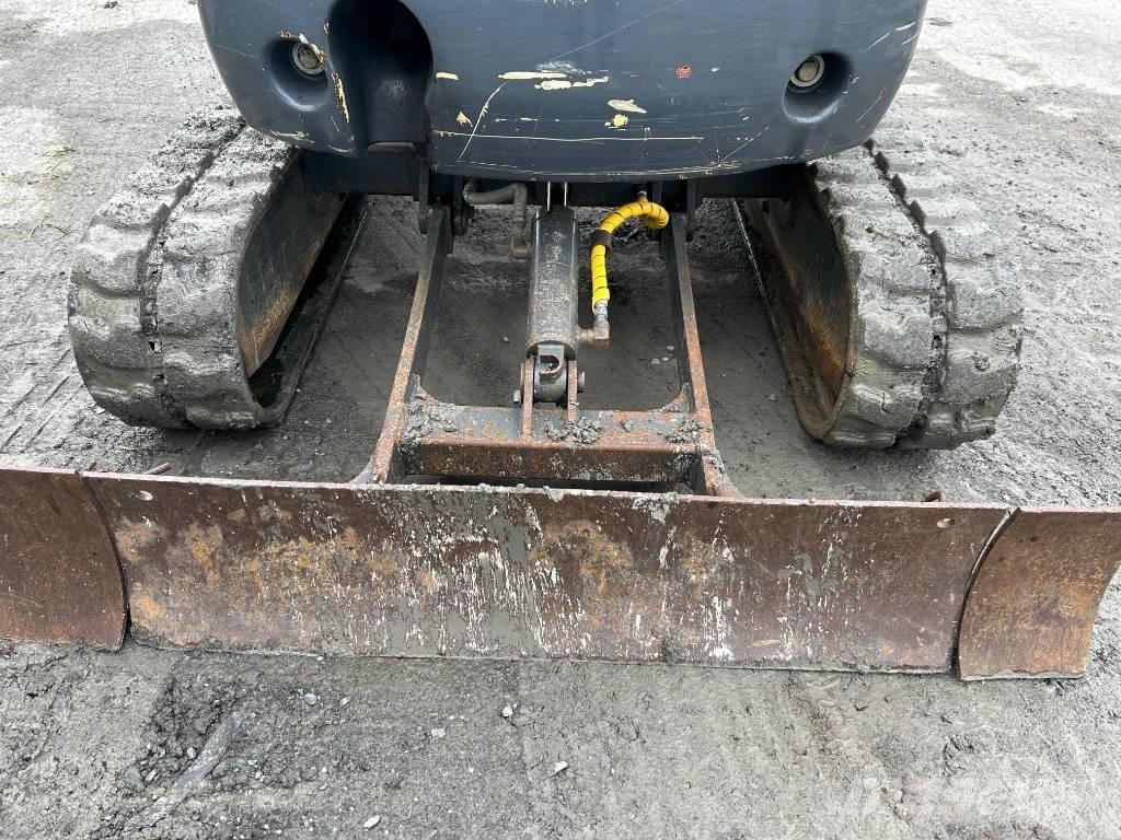 Kobelco SK 17 SR Minikaivukoneet < 7t