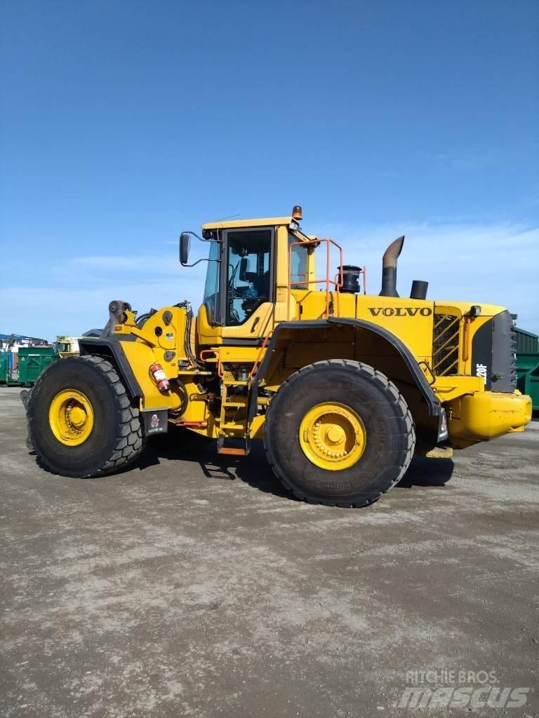 Volvo L 220 F Pyöräkuormaajat