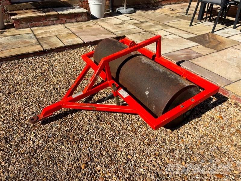 Kubota B 2350 Traktorit