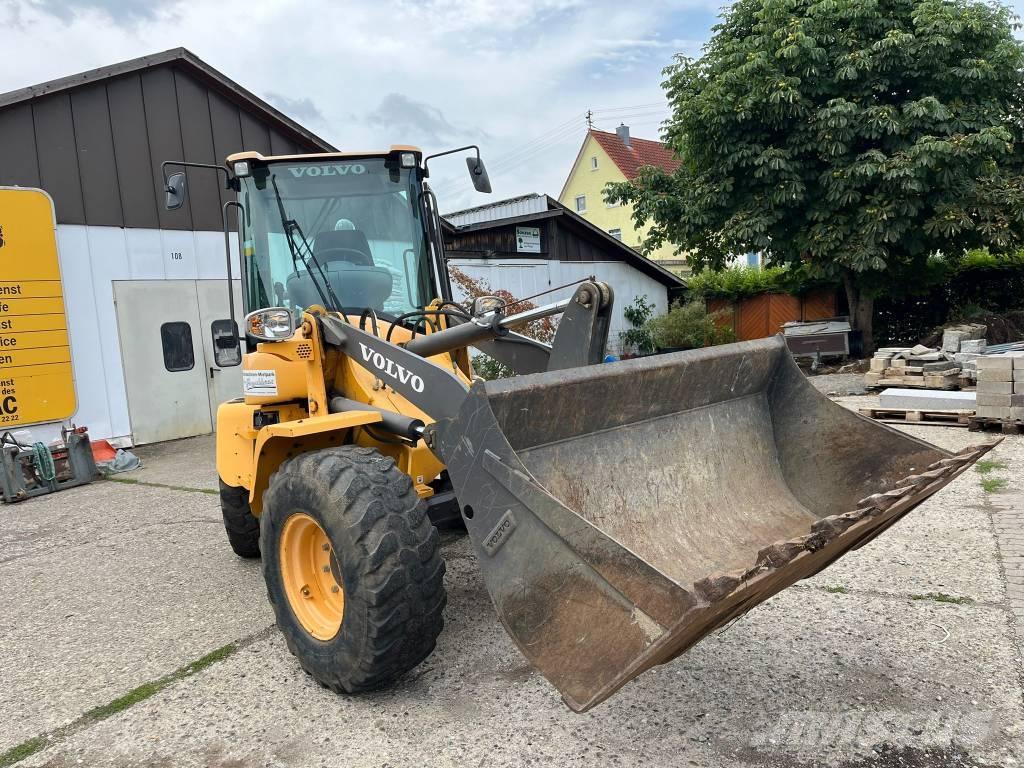 Volvo L 35 G Pyöräkuormaajat