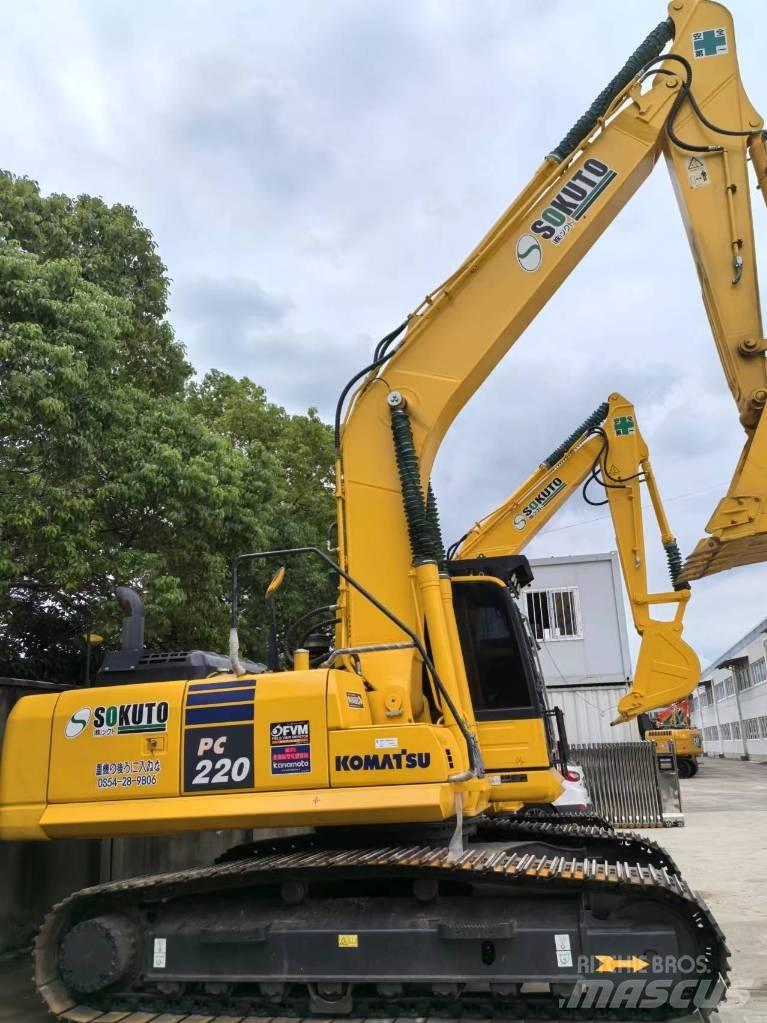Komatsu PC 220-8 Telakaivukoneet