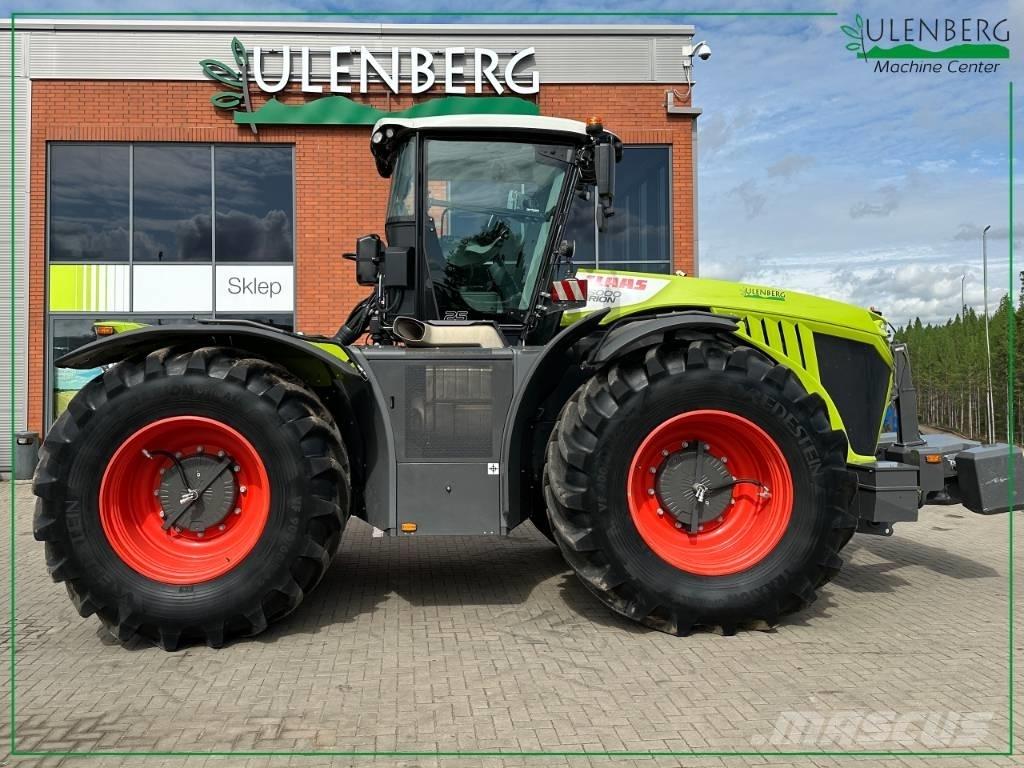 CLAAS Xerion 5000 Traktorit