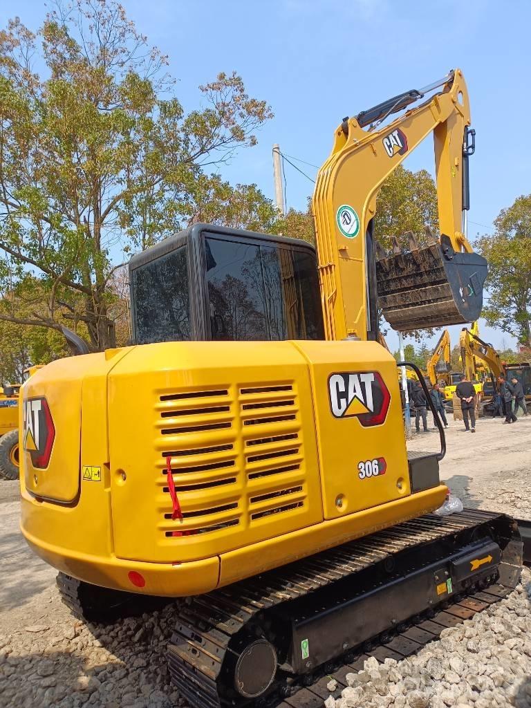 CAT 306 Minikaivukoneet < 7t