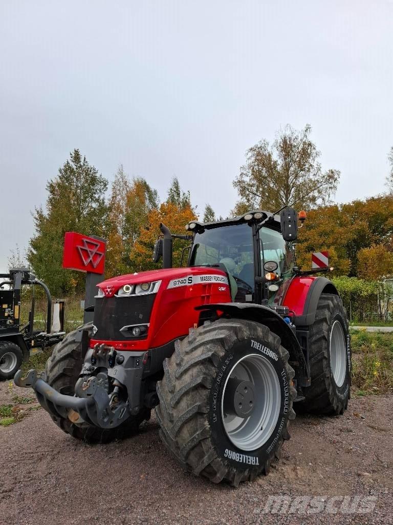 Massey Ferguson 8740 Traktorit