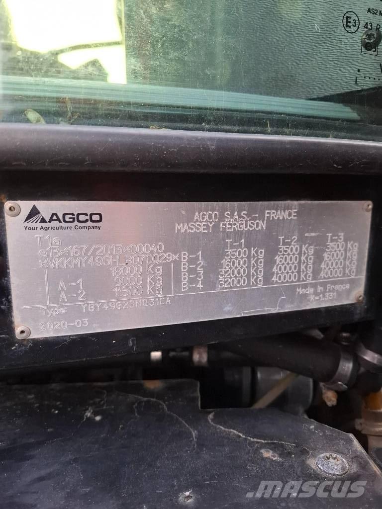 Massey Ferguson 8740 Traktorit