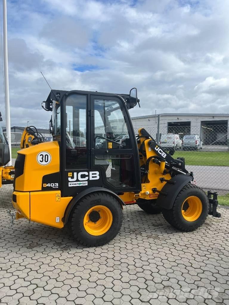 JCB 403 Agri Plus Liukuohjatut kuormaajat