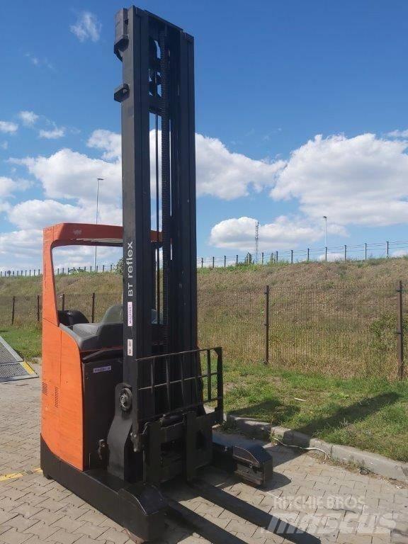 BT RR E 160 Työntömastotrukit