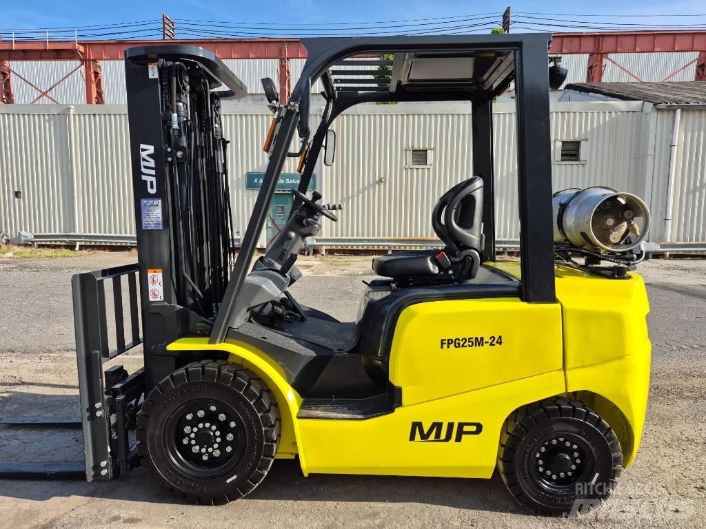 MJP FPG25M-24 Muut haarukkatrukit