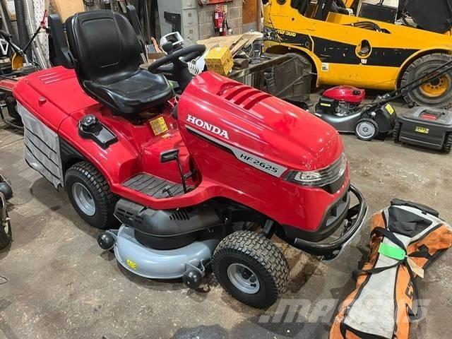 Honda HF2625 Päältäajettavat ruohonleikkurit